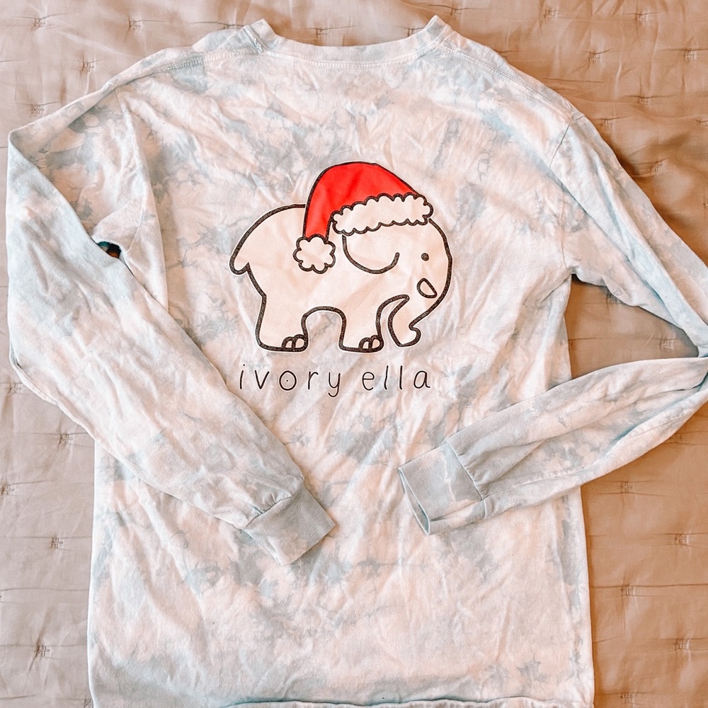 Ivory Ella long sleeve tie dye Christmas shirt!